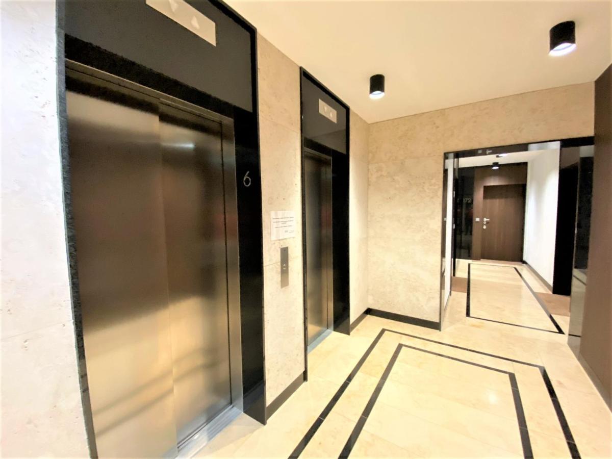 Exclusive 2Br! Apartment In Center +Netflix +Gym Warsaw Luaran gambar